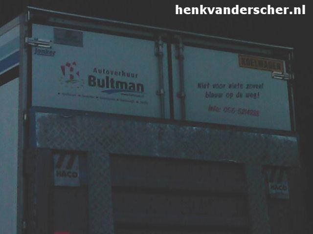 Bultman :: Niet voor niets zoveel blauw op de weg